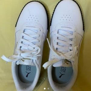 womens puma sneakers